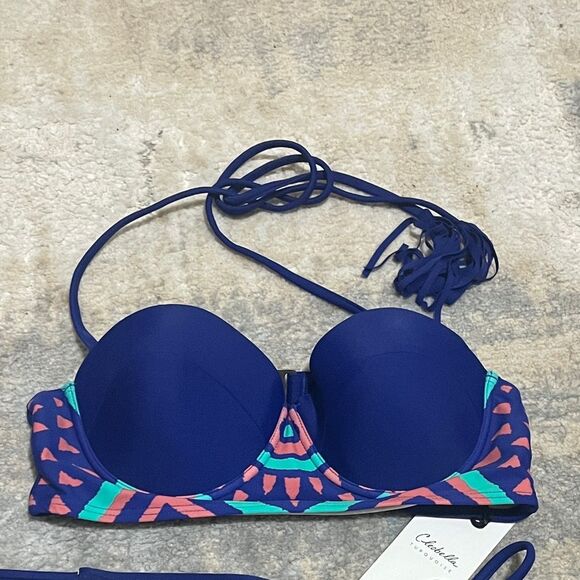 NWT Cleobella Bikini top Tassels Sz Small - Picture 2 of 3